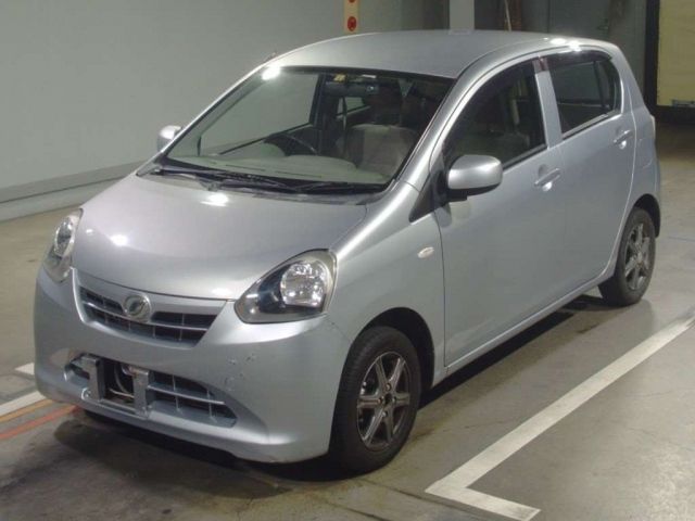 4382 Daihatsu Mira e s LA300S 2014 г. (TAA Hiroshima)